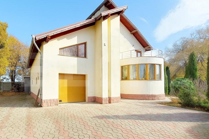 Casă individuală cu 5 camere cu Teren 1199 Mp în Exterior Nord