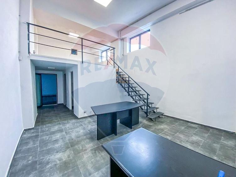 Spațiu industrial, de 850 mp, în Jilava