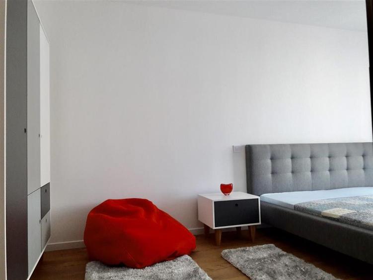 Apartament cu 2 camere decomandat, mobilat în Centrul Civic