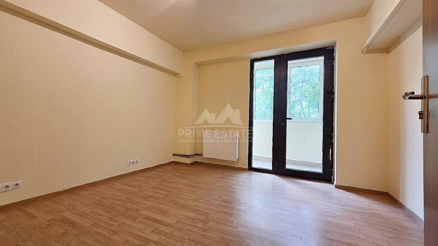 Apartament cu 2 camere decomandat în Mihai Bravu