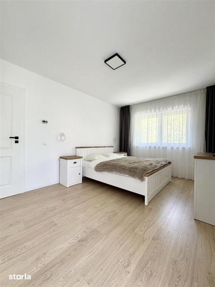 Casă cu 4 camere cu Teren 215 Mp în Central