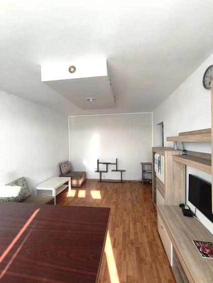 Apartament cu 2 camere decomandat în Brâncoveanu