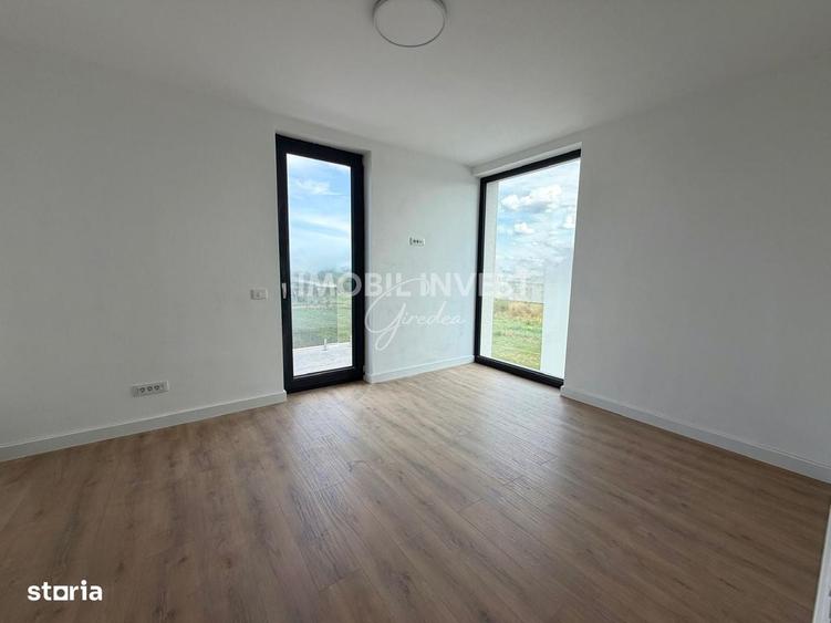 Casă cu 4 camere în Pâclișa