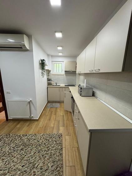 Apartament cu 2 camere decomandat, mobilat în Grivița