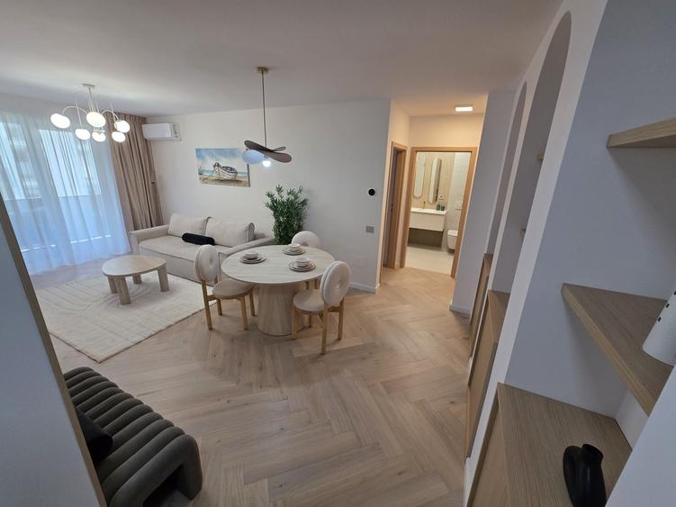 Apartament cu 2 camere decomandat în Exterior Vest