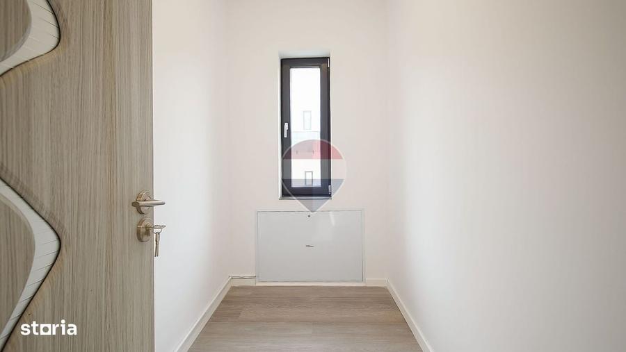 Casă cu 4 camere decomandat în Bunloc