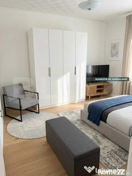 Apartament cu 3 camere semidecomandat în Central