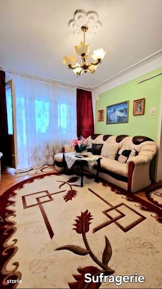 Apartament cu 3 camere în Tudor Vladimirescu
