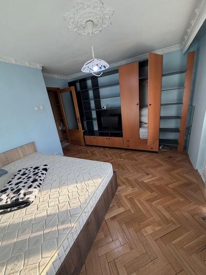 Apartament cu 2 camere semidecomandat în Mihai Eminescu