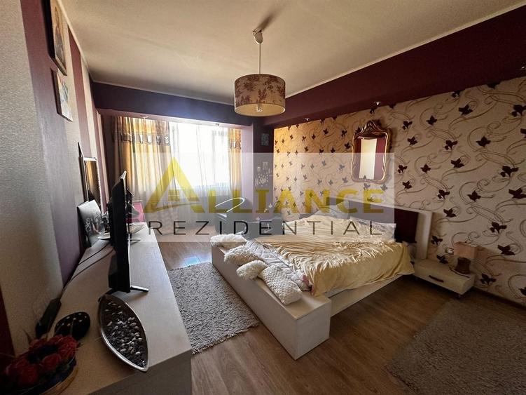 Apartament cu 3 camere decomandat în Berceni