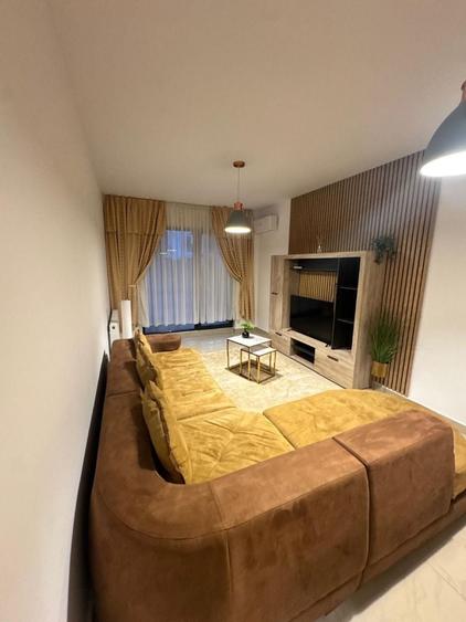 Casă cu 2 camere cu Teren 64 Mp în Albert