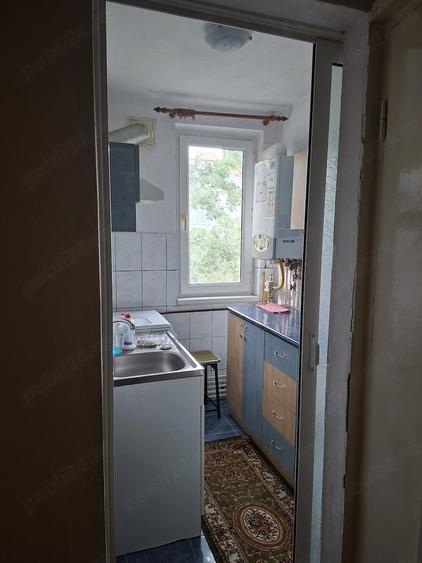 Apartament cu 2 camere semidecomandat în Micro 19