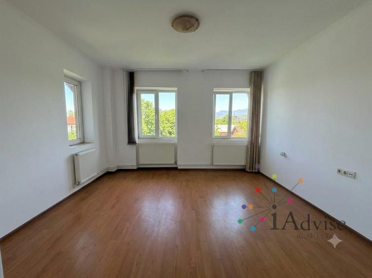 Apartament cu 2 camere decomandat, mobilat în Hărmanului