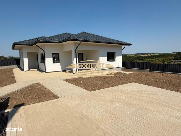 Casă cu 4 camere cu Teren 550 Mp în Central