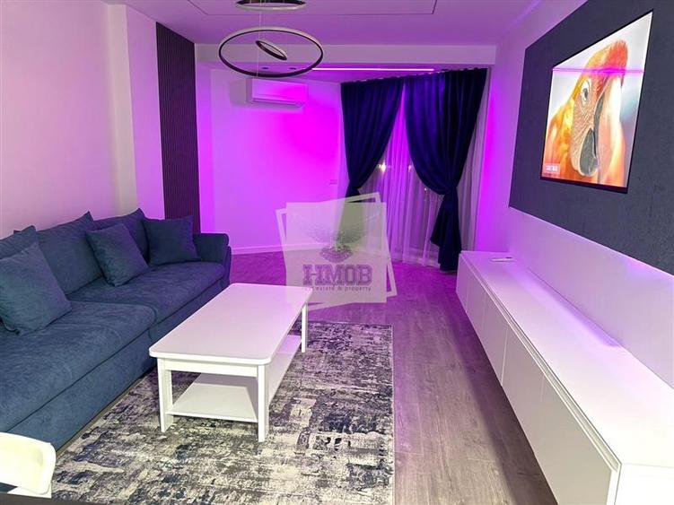 Apartament cu 2 camere semidecomandat, mobilat în Exterior Sud