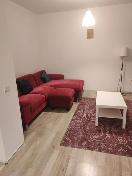 Apartament cu 2 camere decomandat în Florești