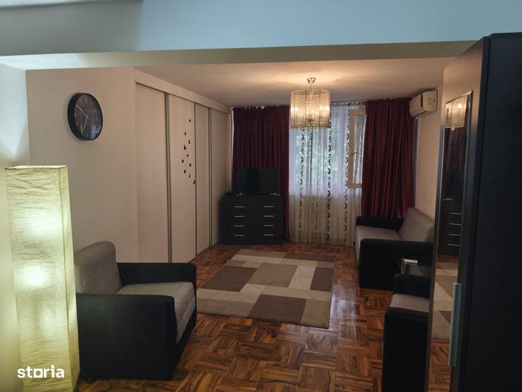 Apartament cu 2 camere în Sala Palatului