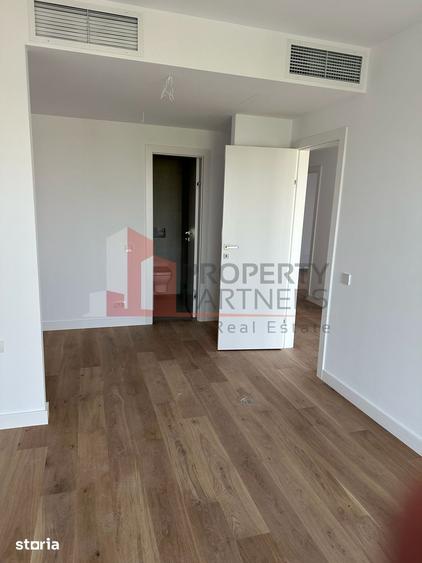 Apartament cu 3 camere în Dămăroaia