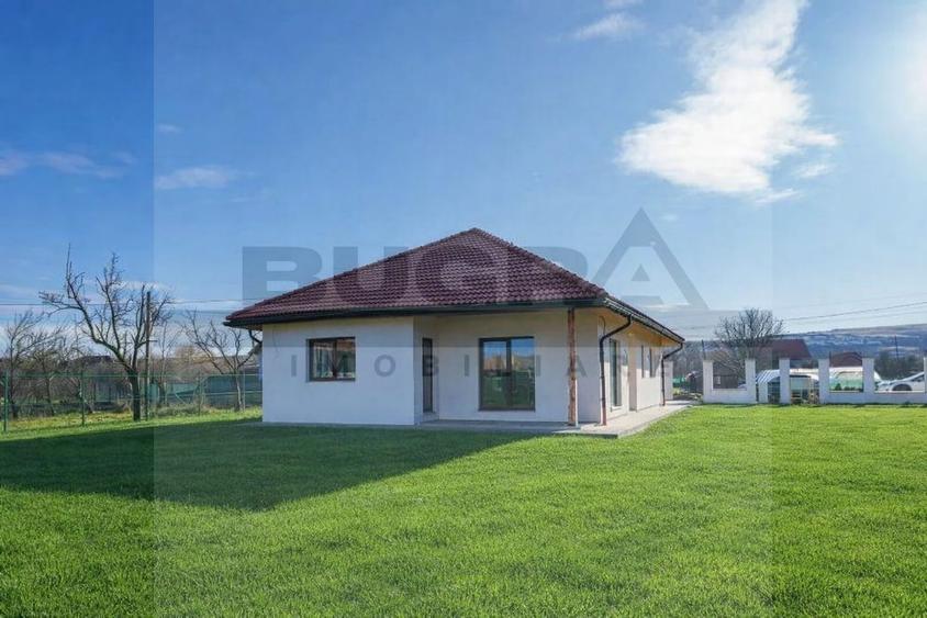 Casă individuală cu 4 camere cu Canalizare în Jucu de Mijloc