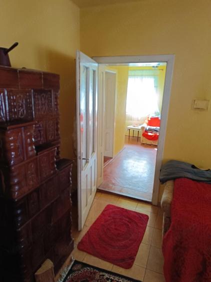 Vand casa pt o familie - 5