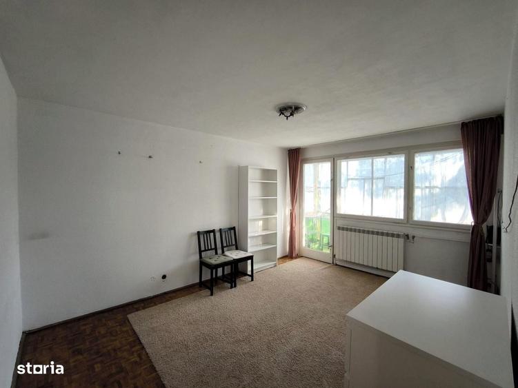Apartament cu 2 camere decomandat în Viilor