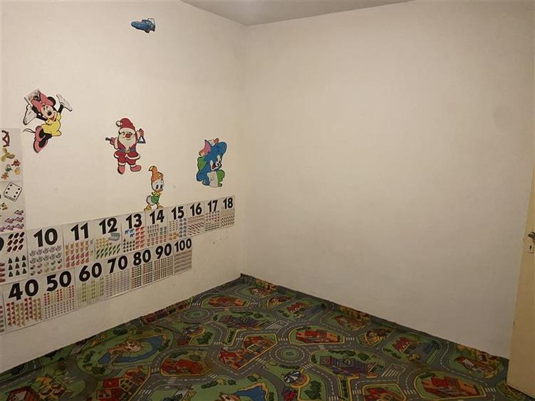 Apartament 2 camere , strada Bucegi - Policlinica nr 2 , 56 mp , balcon si logie - 6
