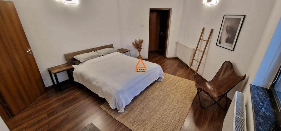 Casă individuală cu 4 camere cu Canalizare în Păcurari