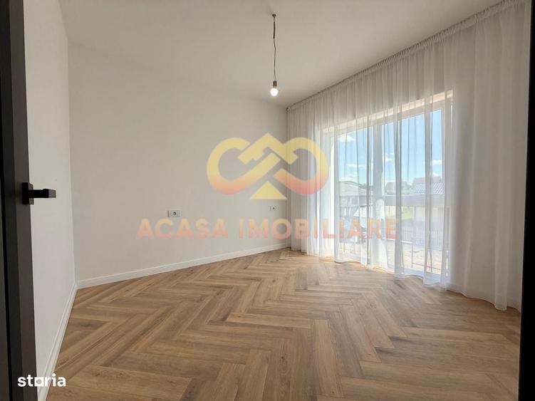 Casă cu 4 camere decomandat cu Teren 230 Mp în Bârnova