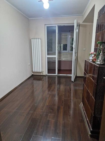 Apartament cu 2 camere decomandat, mobilat în Ultracentral