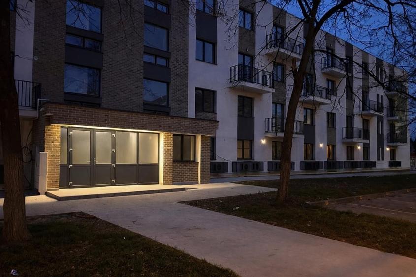 Apartament cu 2 camere nedecomandat în Rudului