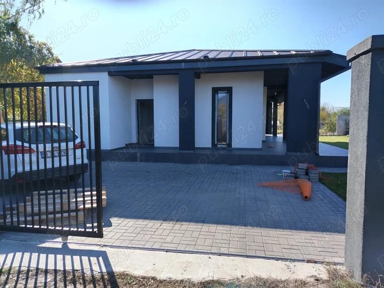 Casă cu 3 camere cu Teren 515 Mp în Ciofliceni
