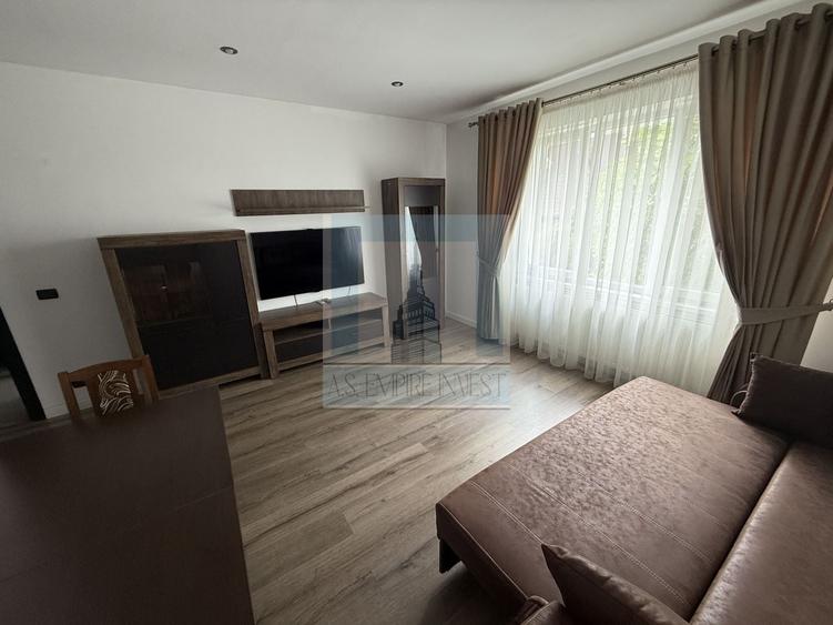 Apartament cu 2 camere decomandat, mobilat în Centrul Civic