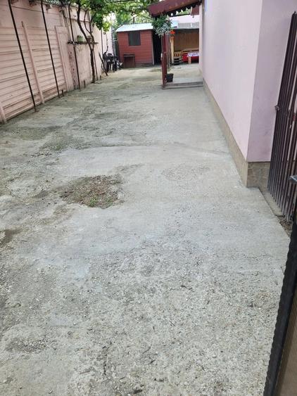 Casă cu 4 camere cu Teren 588 Mp în Oncea