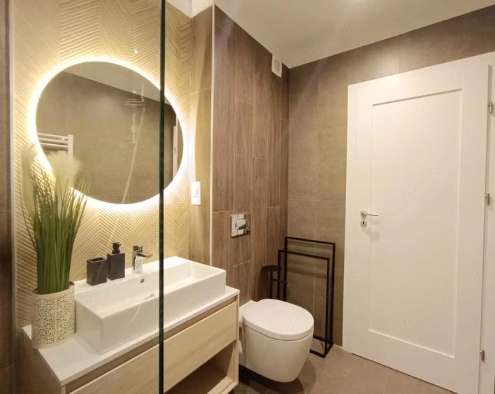 Apartament cu 2 camere decomandat în Răcădău