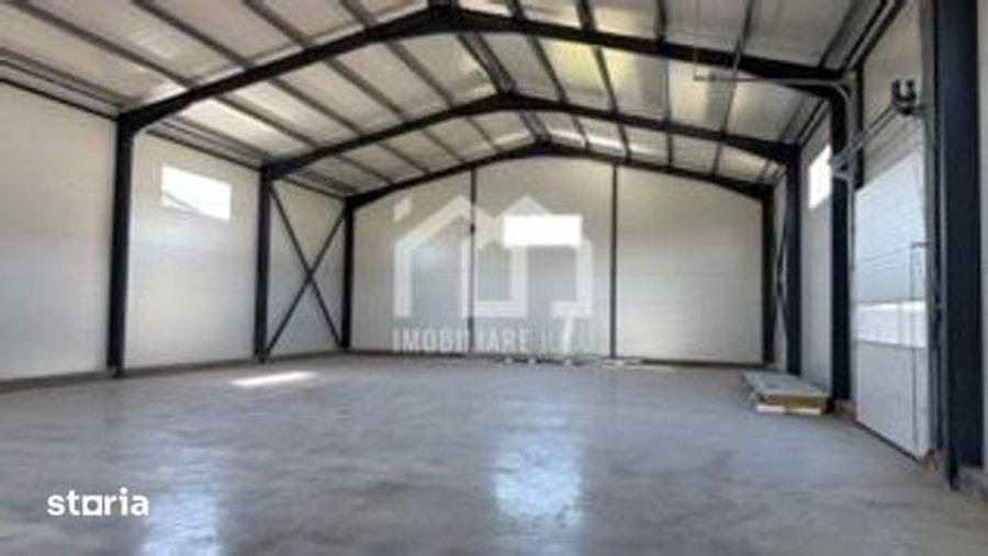 Spațiu comercial, de 600 mp, în Jucu