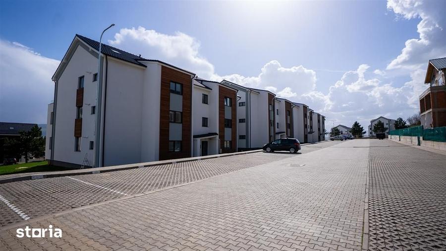 Apartament cu 3 camere în Cristian