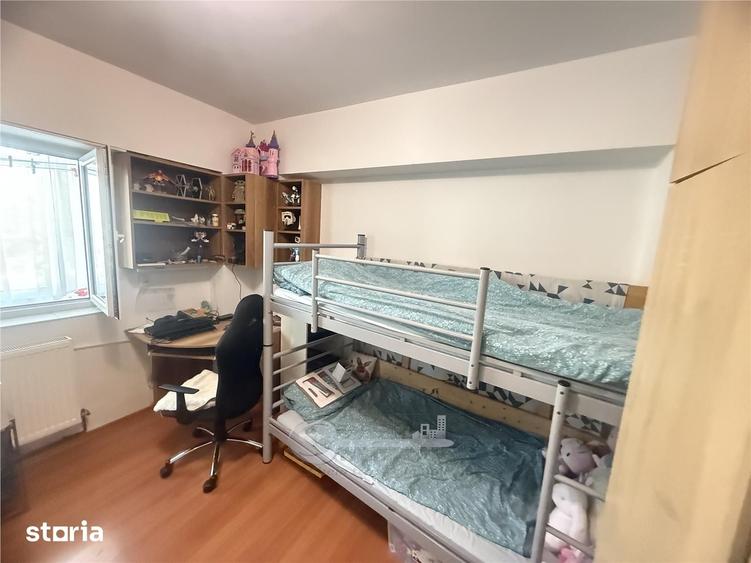 Apartament cu 2 camere decomandat în Galata