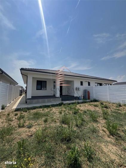 Casă cu 4 camere în Cheriu