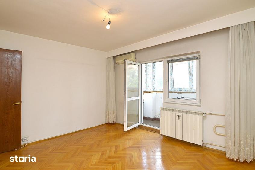 Apartament cu 3 camere decomandat în Centrul Civic