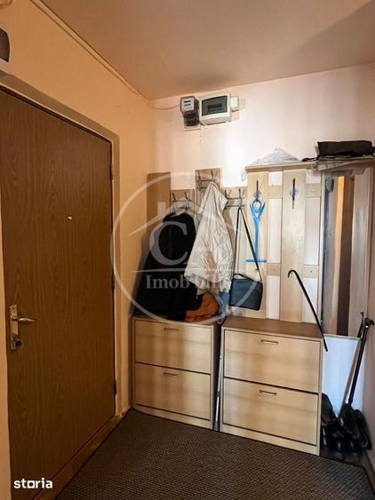 Apartament cu 3 camere decomandat în Orașul Nou