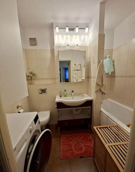 Apartament cu 2 camere decomandat, mobilat în Dârste