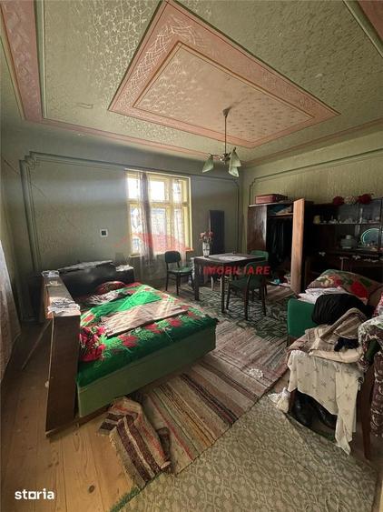 Casă cu 3 camere cu Teren 1350 Mp în Mica