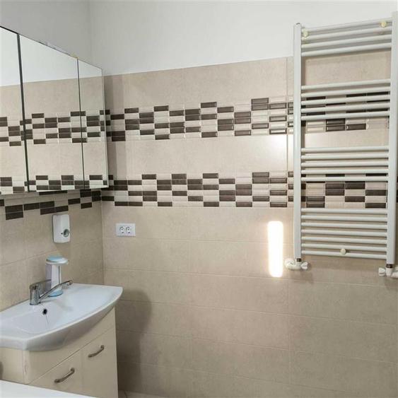 Apartament cu 2 camere decomandat, mobilat în Burdujeni