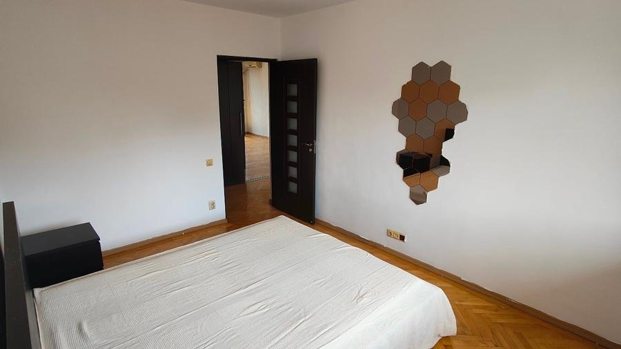 Apartament cu 2 camere decomandat, mobilat în Dorobanți
