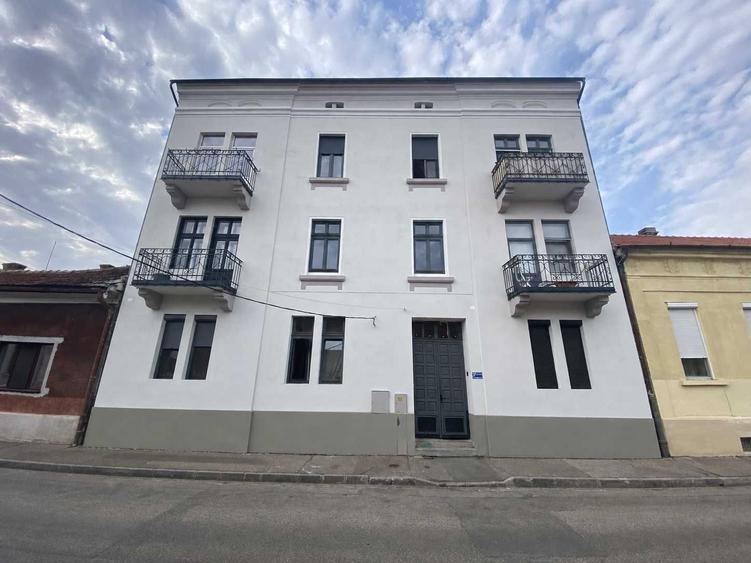 Apartament cu 2 Camere de 60mp in zona centrala Oradea - 6