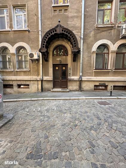 Garsonieră în Romană