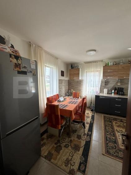 Casă individuală cu 5 camere cu Canalizare în Exterior Est