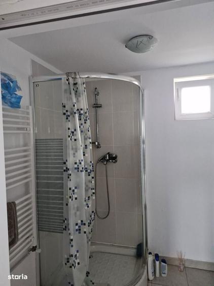 Spațiu comercial, de 1,230 mp, în Lumina