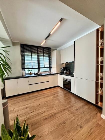 Duplex cu 5 camere cu Canalizare în Corbeanca