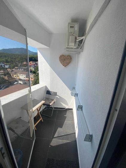 Apartament cu 2 camere decomandat în Răcădău
